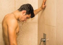 Dài bao quy đầu có quan hệ được không?