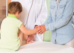 Khám hẹp bao quy đầu cho bé ở đâu?