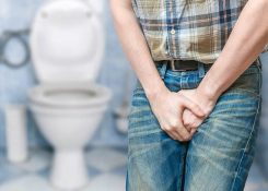 Đang bị viêm niệu đạo có được quan hệ không